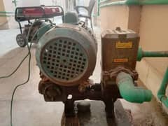 Donkey Pump Water pump top condition less used