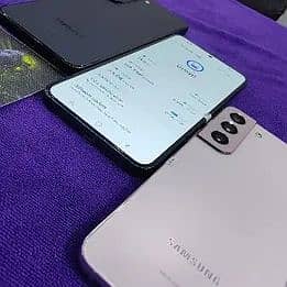 Samsung S22 OR Samsung S22Ultra Snapdragon 8 Gen 1 6
