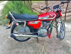 Honda CG 125 2016 model bike for sale WhatsApp on 0349,7539726