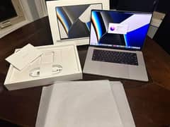 Apple MacBook Pro M1 Chip MacBook Air 2023