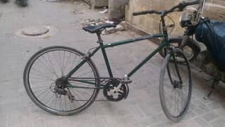 cycle with gears and brake bhi sahi hai condition 10/9