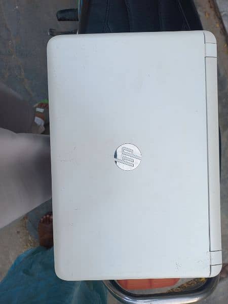 Hp Laptop For Sale 8 gb Ram 320 Rom 5