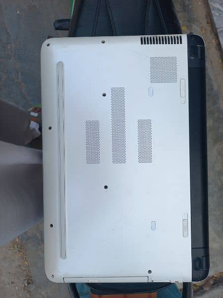 Hp Laptop For Sale 8 gb Ram 320 Rom 6