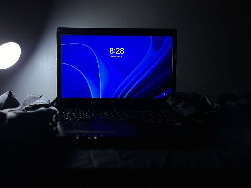 ASUS ROG G750 Gaming Laptop (GREAT PRICE) 1
