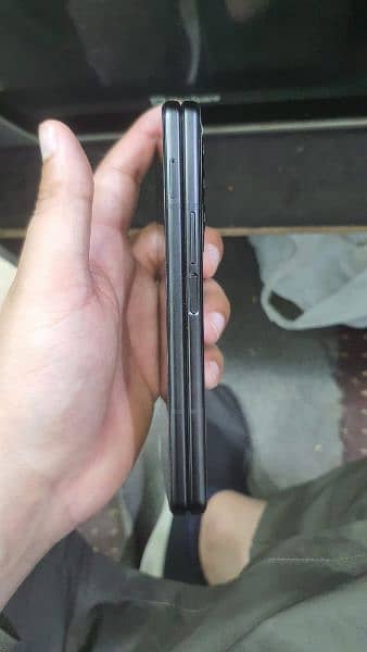 Samsung z fold 3 1