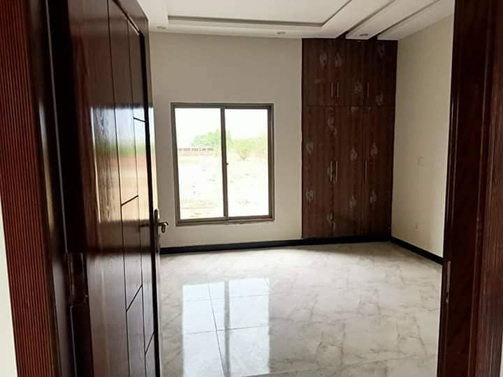 5 Marla House Available For Rent In Block CC Sector D Bahria Town 0