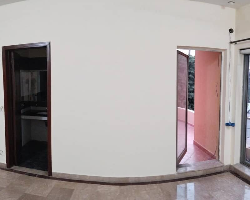 10 marla house for sale in paragon city lahore 21