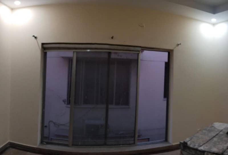 10 marla house for sale in paragon city lahore 24