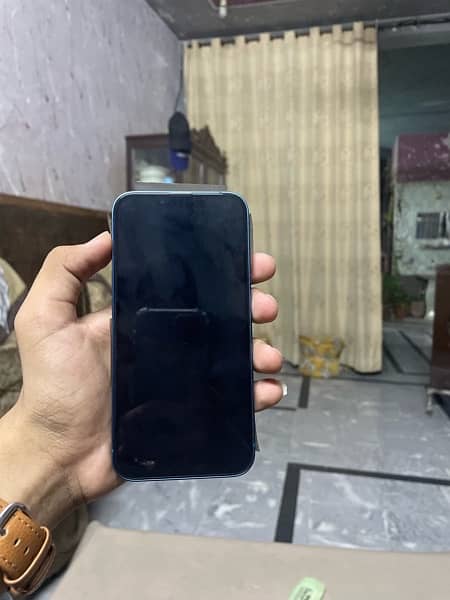 iPhone 13 128gb Non fectory waterpack 4