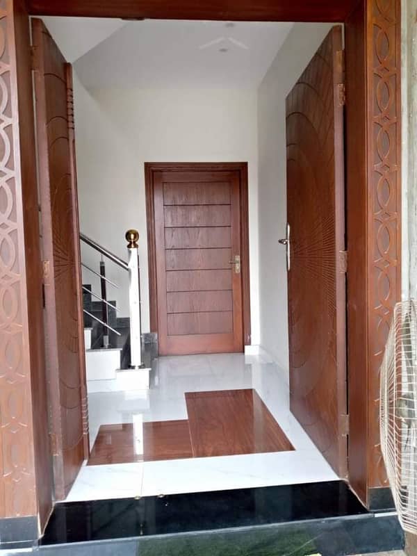 10 Marla House Available For Rent In Rafi Block Sector E Bahria Town Lahore 5