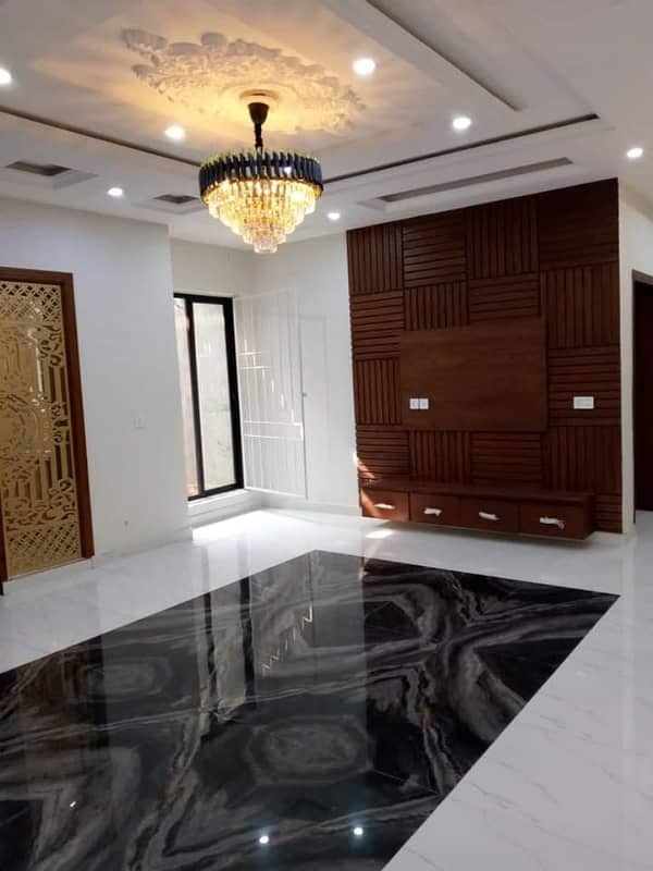 10 Marla House Available For Rent In Rafi Block Sector E Bahria Town Lahore 7