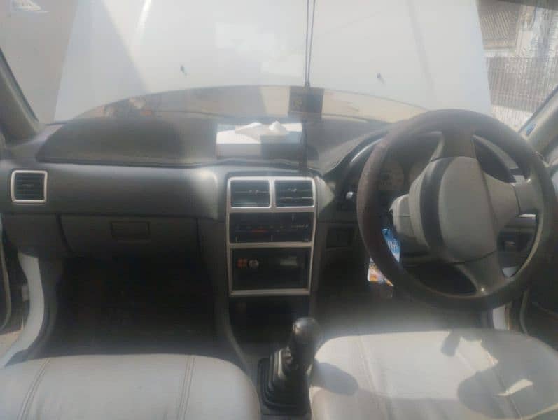 Suzuki Cultus VXR 2011 3