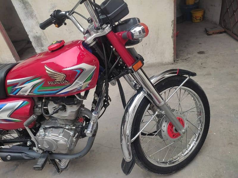 125 bike for sale in lahore 0
