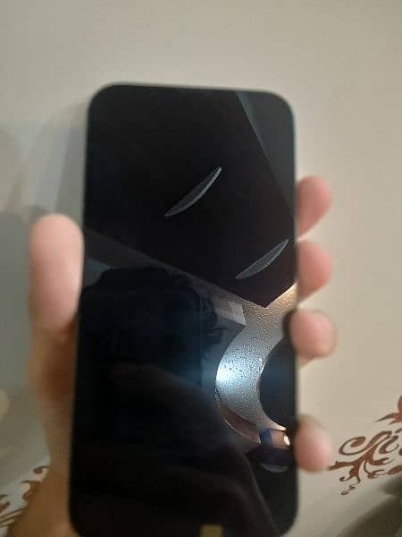 iphone 13 128gb under apple official warranty 4