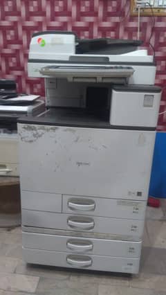 photocopy machine / Ricoh (c5503)