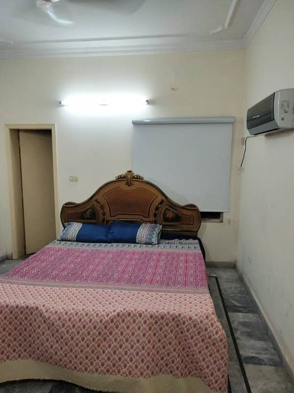 MIAN ESTATE OFFERS 0.8 MARLA FULLY FURNISHED ROOM FOR RENT FOR 1 or 2 MALES ONLY 7