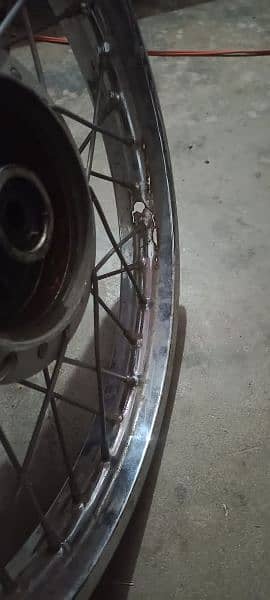 Honda125 rim 0