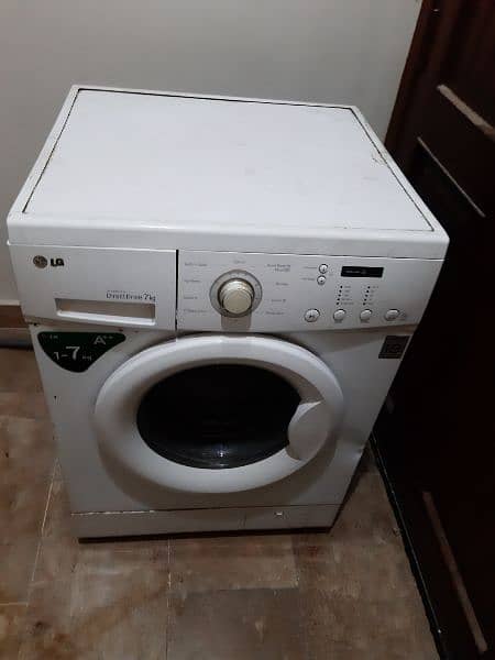 LG 7kg Automatic Washing machine 1