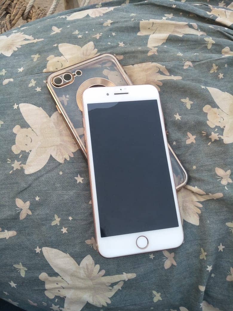 apple iphone 8+ for sale 3