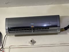 Gree DC Inverter 1.5 0