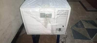 Midea ka japni invrtar window ac 0.75