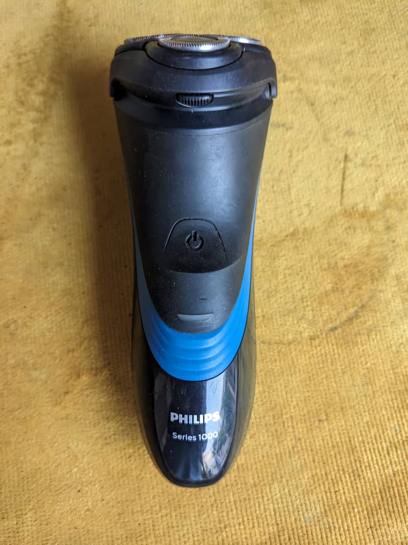 Philips electric shaver 2
