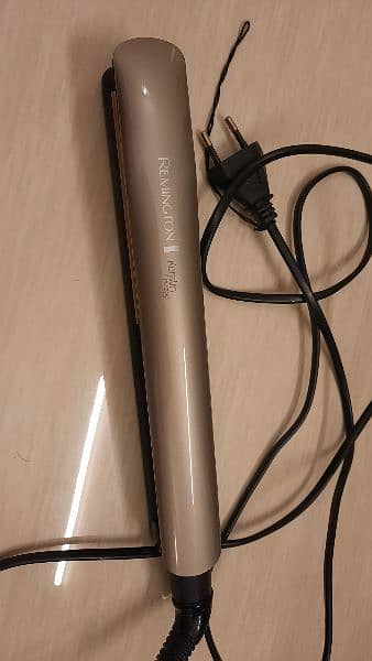 Keratin hair straightener in excellent condition 2