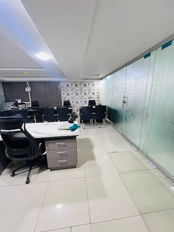 shareing office for rent in DHA phase 8 0