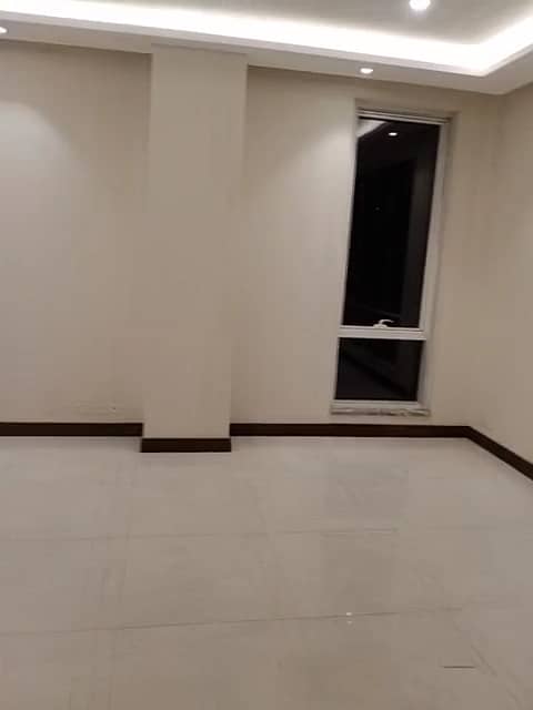 Oyster Court Luxury  apartment for sale in gulberg lahore 2