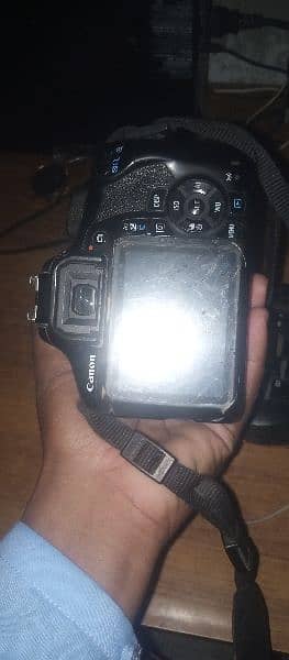 nikon 1300d 1