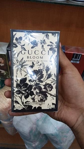 Perfume in Wholesale rate 1