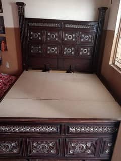 pure wood chanioti bed set.