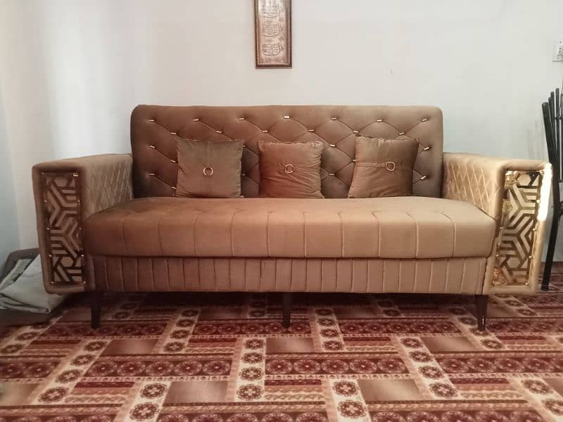New Brand Sofa Set Urgent Sale. . 1