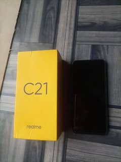Realme C21 box and mobile