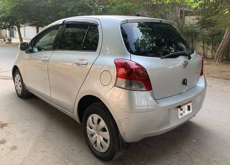 Toyota Vitz 5