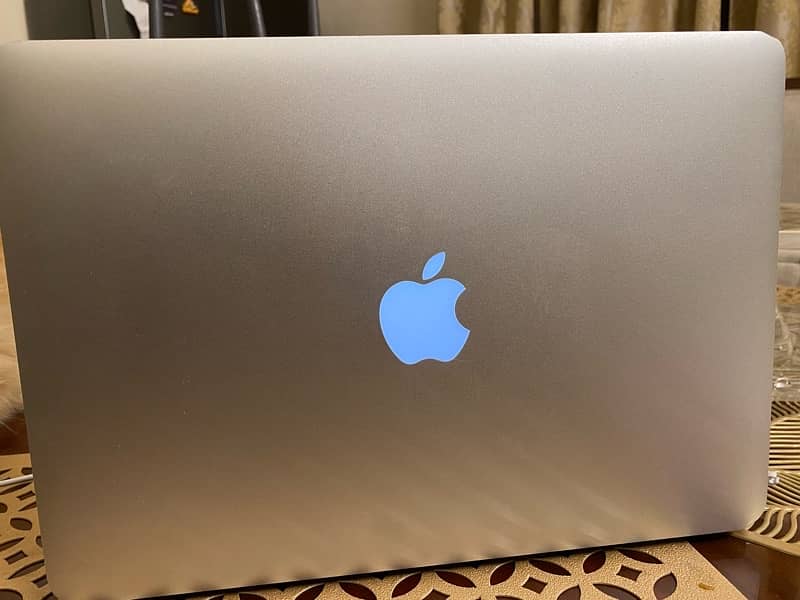 MacBook Air (13-inch, early 2015) 512 GB 2