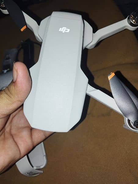 DJI mini 2 fly more combo 9