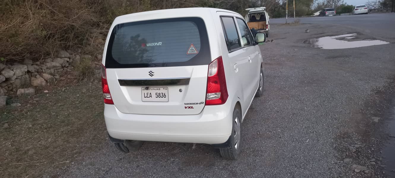 Suzuki Wagon R 2018 5