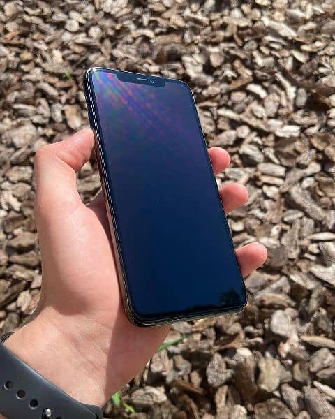 Iphone 11 Pro Max 4