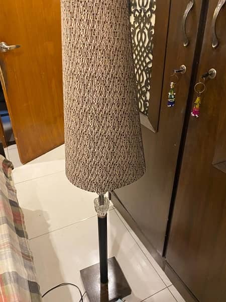 floor lamp 3