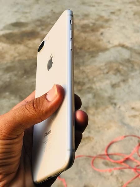 iphone 8+ pta approved 64gb 10/10 full lush 100 btry 0