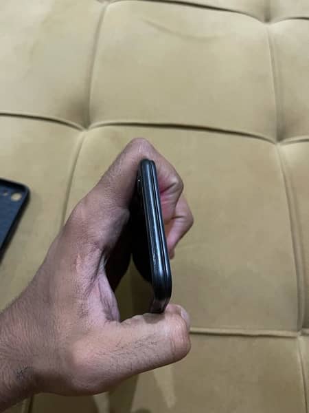 vivo y83 4/128  only phone no opne 3