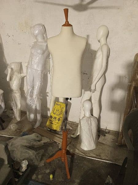 mannequin dummy 2
