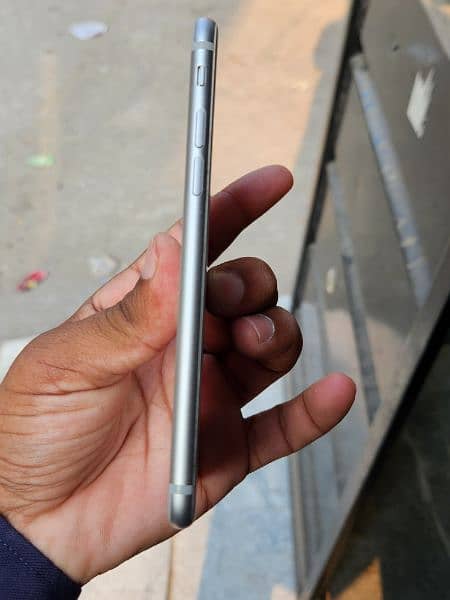 iphone 7 128GB Non pta 8