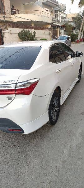 Toyota Altis Grande 2018 1