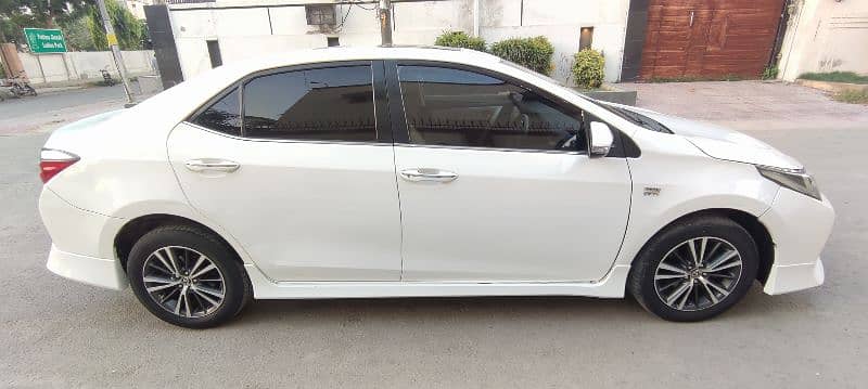 Toyota Altis Grande 2018 12