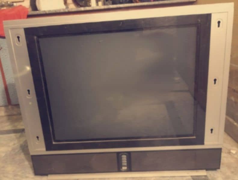 IMPORTED SONY TV 32" 0