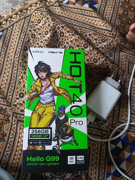 INFINIX hot40pro 8+8256 3