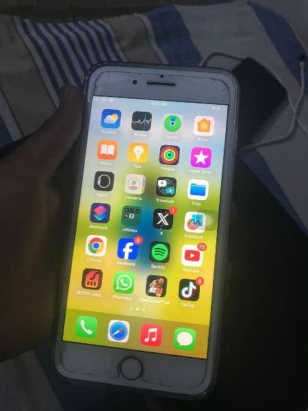 i phone 8+  Non pta 0