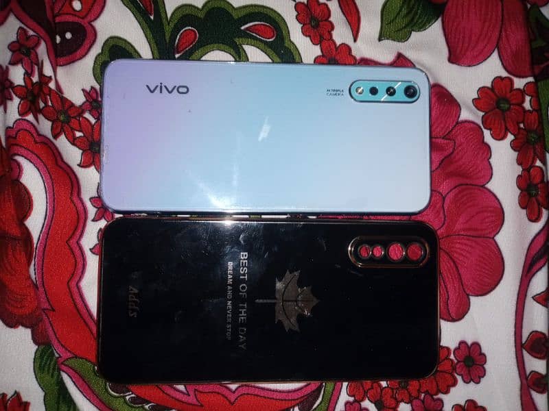 vivo s1 8 256 0